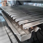 intama.mx/139 Asador argentino Hibrido TAMA empotrable Con Tapa de gas y carbón acero inoxidable (90×70cm) - Image 5