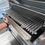 intama.mx/138 Asador argentino carbón TAMA, con ataúd y tapa acero inoxidable (120×70x90cm) - Image 5