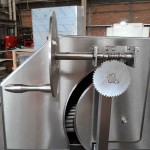 intama.mx/139 Asador argentino Hibrido TAMA empotrable Con Tapa de gas y carbón acero inoxidable (90×70cm) - Image 9